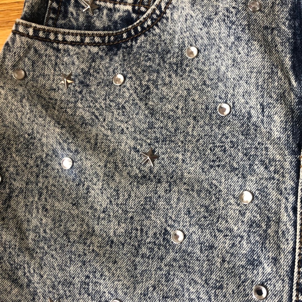 Skirt - Picture 2 of 4